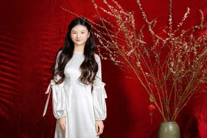 Truong Ngoc Anh’s Daughter Devon Tran Impresses with Stunning Height at 17 - image 5