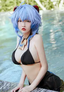 Coser Potato Godzilla's Alluring Ganyu Bikini Cosplay by the Pool - image 6