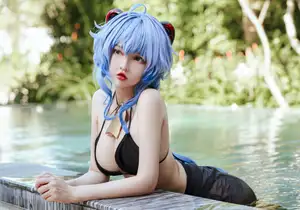 Coser Potato Godzilla's Alluring Ganyu Bikini Cosplay by the Pool - image 5
