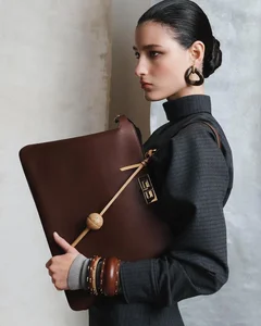 Luxury Lollipop Accessory Worth Billions of Dong Captivates Fashion Elite - image 12