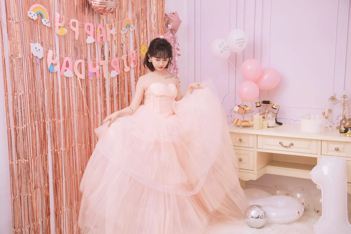 Modern Aesthetic Photography: YiTuYu Art Language Vol.6173 Featuring Yi Xuan