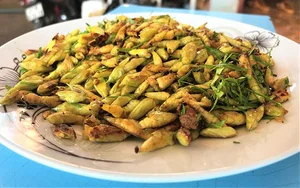 Cassia Tree Caterpillars: From Feared Insect to Expensive Regional Delicacy - image 0
