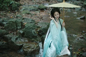 Visual Elegance: YiTuYu Art Language Vol.7592 Featuring Ling Ling - image 19