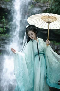Visual Elegance: YiTuYu Art Language Vol.7592 Featuring Ling Ling - image 12