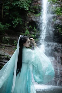 Visual Elegance: YiTuYu Art Language Vol.7592 Featuring Ling Ling - image 14