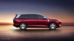 BYD Great Tang: The Electric SUV That Shocked the Market with 100,000 Orders in Two Weeks - image 7