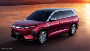 BYD Great Tang: The Electric SUV That Shocked the Market with 100,000 Orders in Two Weeks - image 5