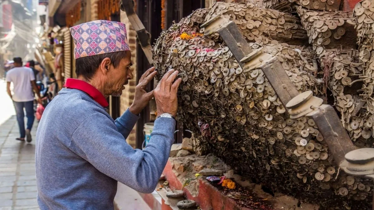 The Mysterious 'Toothache Tree' of Nepal: A Unique Tradition in Kathmandu