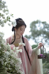 Artistic Expression: YiTuYu Art Language Vol.6164 with Model Zhi Zhi Qi - image 42