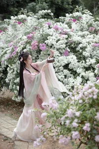 Artistic Expression: YiTuYu Art Language Vol.6164 with Model Zhi Zhi Qi - image 20