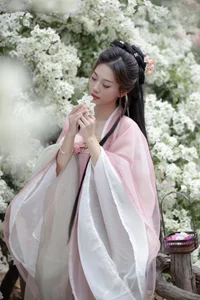 Artistic Expression: YiTuYu Art Language Vol.6164 with Model Zhi Zhi Qi - image 27