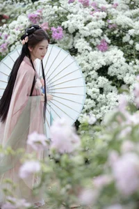 Artistic Expression: YiTuYu Art Language Vol.6164 with Model Zhi Zhi Qi - image 2
