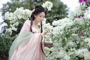 Artistic Expression: YiTuYu Art Language Vol.6164 with Model Zhi Zhi Qi - image 15