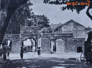 Rare Historical Glimpses of Ancient Hanoi and Its Iconic City Gates - image 15