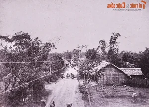 Rare Historical Glimpses of Ancient Hanoi and Its Iconic City Gates - image 6