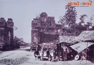 Rare Historical Glimpses of Ancient Hanoi and Its Iconic City Gates - image 0