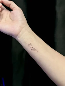 89+ Cute Mini Tattoo Designs: Simple and Meaningful Ideas - image 28