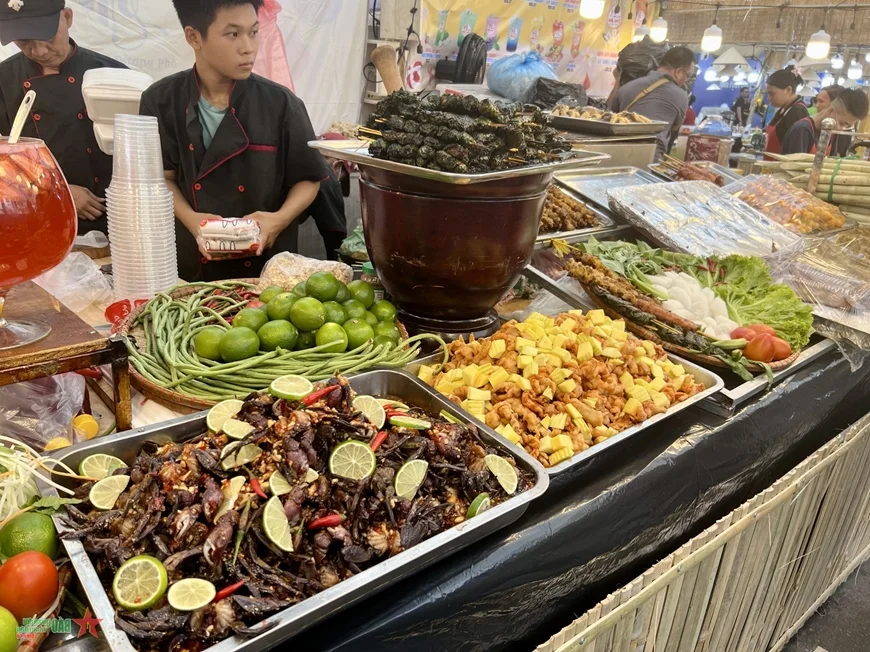 Experience the Vibrant Flavors of the 2024 Riverine Culinary Space Festival