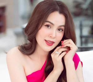 Inside the Luxurious Palace-Like Mansion of Miss Phuong Le - image 0
