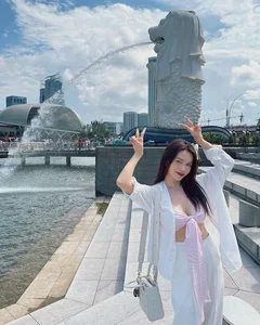 Vietnamese Celebrities Share Stunning Travel Photos During Recent National Holiday - image 10