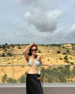 Vietnamese Celebrities Share Stunning Travel Photos During Recent National Holiday - image 8