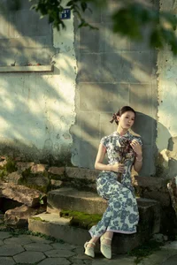 Elegant Traditional Aesthetics: Shen Jia He in YiTuYu Art Language Vol.10237 Portrait Gallery - image 2