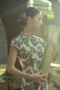 Elegant Traditional Aesthetics: Shen Jia He in YiTuYu Art Language Vol.10237 Portrait Gallery - image 12