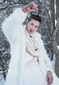 The New Generation Of Models 2024: Vietnamese Fashion Conquers -8°C Snow in Korea - image 0