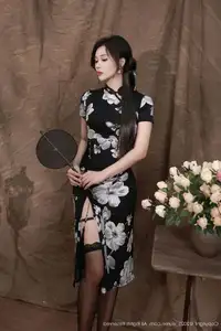 Nan Qiao XiuRen No.10655 Exudes Modern Oriental Charm in a Stunning Floral Dress - image 16