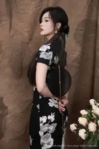 Nan Qiao XiuRen No.10655 Exudes Modern Oriental Charm in a Stunning Floral Dress - image 20