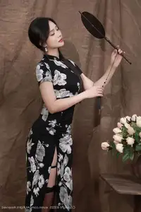 Nan Qiao XiuRen No.10655 Exudes Modern Oriental Charm in a Stunning Floral Dress - image 30