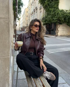 French Women’s Fashion Style: 5 Simple Yet Elegant Formulas for Effortless Chic - image 6