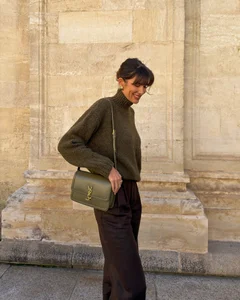 French Women’s Fashion Style: 5 Simple Yet Elegant Formulas for Effortless Chic - image 3