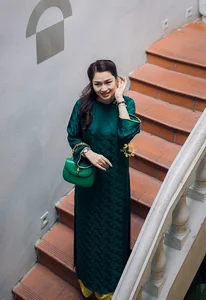 Lunar New Year Fashion Guide: How to Choose the Perfect Vietnamese Ao Dai for Tet - image 0