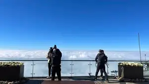 Fansipan: Discover the Breathtaking Sea of Clouds from the Peak, an Unforgettable Northwest Adventure. - image 5