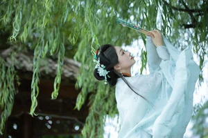 YiTuYu Art Language Vol.9480 Featuring Qiu Da Da Portrait Collection - image 0