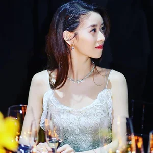Netizens Express Concern Over 'Milk Tea Girl' Zhang Zetian's Pale Appearance - image 7