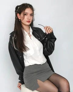 Dang Thanh Giang: The Stunning Transformation of Goalkeeper Dang Van Lam's Younger Sister at 18 - image 4