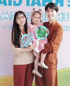 Thu Thủy Celebrates Family Life with 9X Husband and Young Daughter - image 1