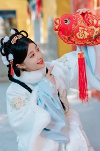 Exploring Elegance in YiTuYu Art Language Vol.6426 with Yang Mao Shan Er - image 9
