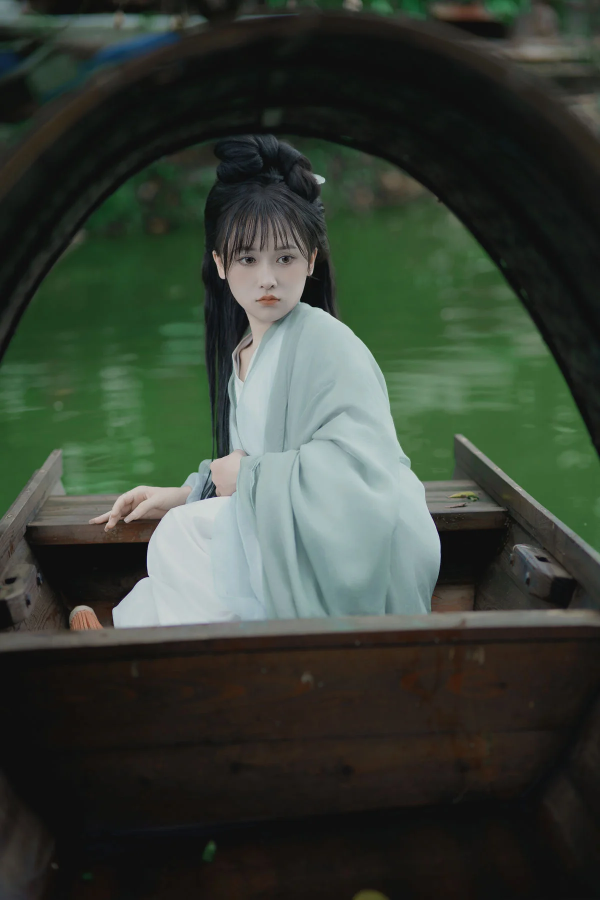 YiTuYu Art Language Vol.7344 Featuring Xiao Xiao Yu: Artistic Photography