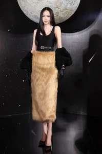 Red Carpet Glamour: Thanh Thuy and Top Celebrities Shine in High-Fashion Gowns - image 8