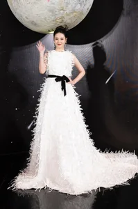 Red Carpet Glamour: Thanh Thuy and Top Celebrities Shine in High-Fashion Gowns - image 10