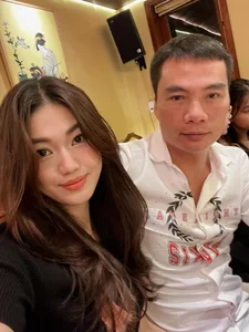 Former Runner-Up Beauty Queen Chooses Family Over Fame and Maintains a Youthful Glow - image 10