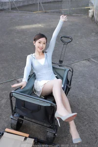 IESS Exclusive Car Theme Photography - A Sophisticated Urban Fashion Journey - image 32