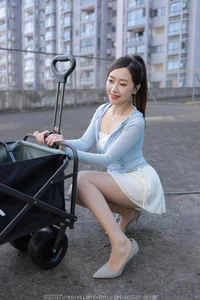 IESS Exclusive Car Theme Photography - A Sophisticated Urban Fashion Journey - image 57
