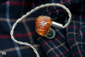 Retro Review: Does This Legendary Headphone Still Hold Up? - image 3