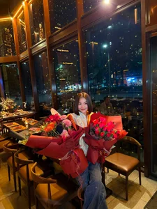Vietnamese Star Updates: Quoc Khanh’s Health Rumors and Thu Thuy’s 8-Year Marriage - image 22