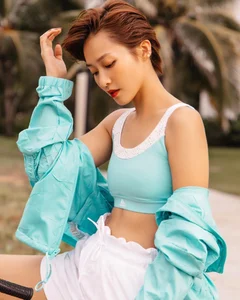 Kha Ngan's Stunning Transformation: 10 Years of Fame and Fashion - image 4