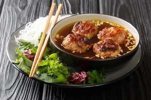 Must-Try Culinary Specialties and Street Food in Hanoi - image 8